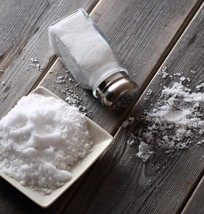 「減塩」は健康的な食事に必須　高血圧だけでない「塩」の恐さ