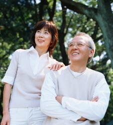 なぜ日本人は長生きなのか？　長寿者の遺伝子を大規模調査で解明