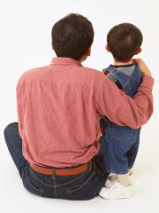 父親になった男性は肥満になりやすい　子育てと健康増進の両立が課題