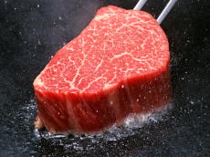 肉の脂肪を摂り過ぎる心臓にダメージが　飽和脂肪酸が心筋を破壊